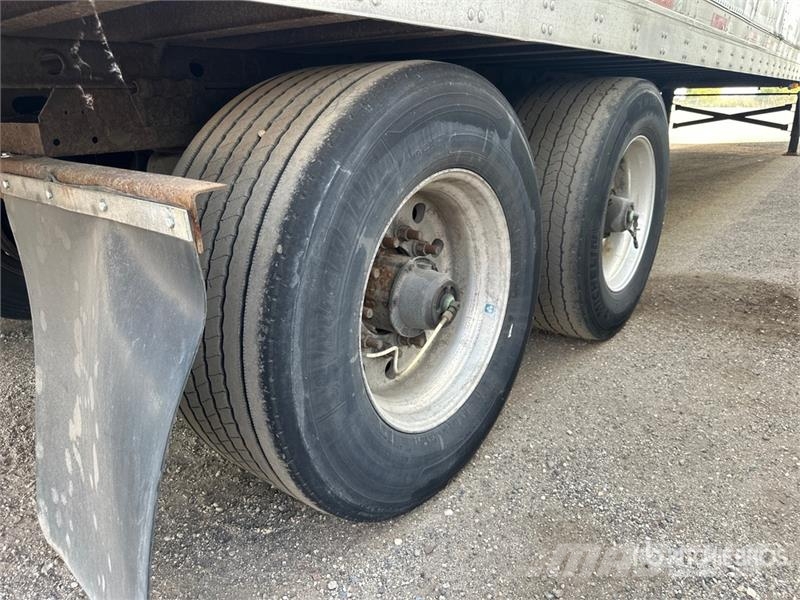 Utility 53 ft x 102 in T/A Van Trailer 箱體拖車