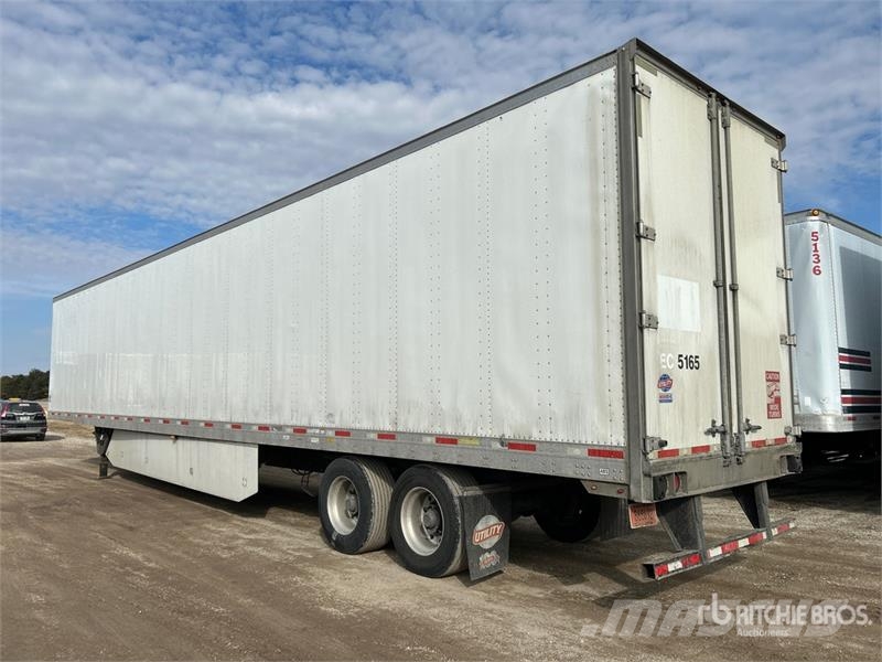 Utility 53 ft x 102 in T/A Van Trailer Reboques baú