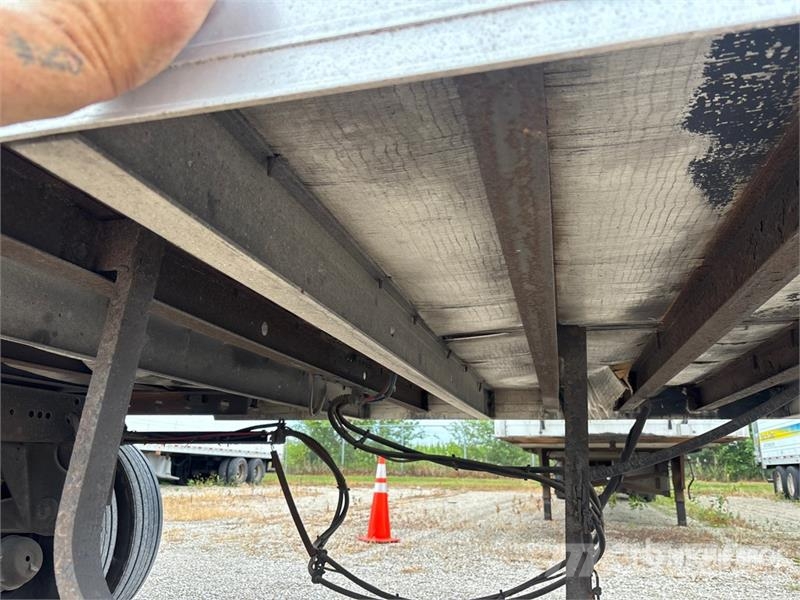 Utility 53 ft x 102 in T/A Refrigerated Trailer 控溫式半拖車