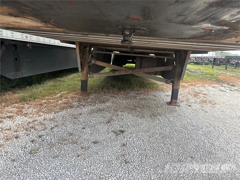 Utility 53 ft x 102 in T/A Refrigerated Trailer Piekabes ar temperatūras kontroli