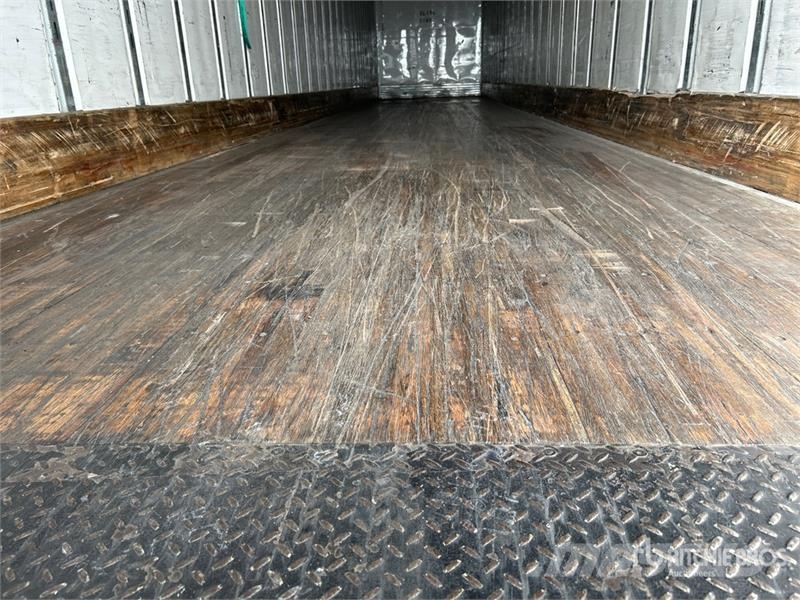 Utility 53 ft x 102 in T/A Van Trailer Reboques baú