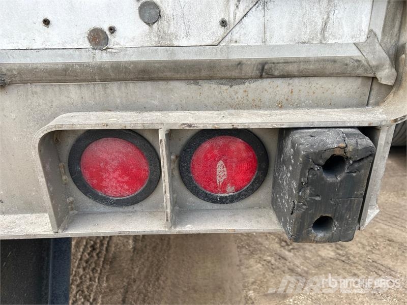 Utility 53 ft x 102 in T/A Van Trailer Dengtos priekabos