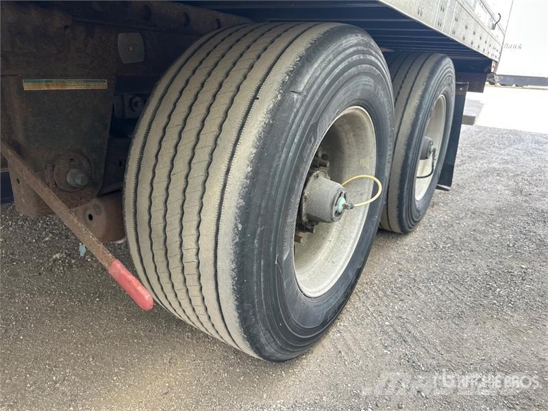 Utility 53 ft x 102 in T/A Van Trailer 箱體拖車