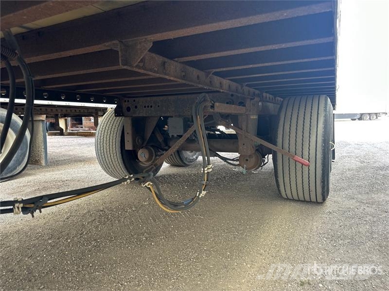 Utility 53 ft x 102 in T/A Van Trailer 箱體拖車