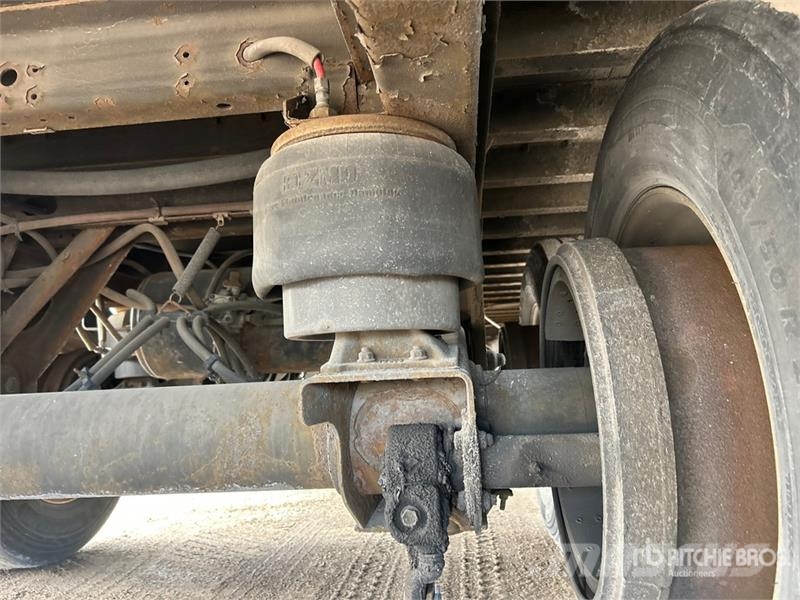Utility 53 ft x 102 in T/A Van Trailer Dengtos priekabos