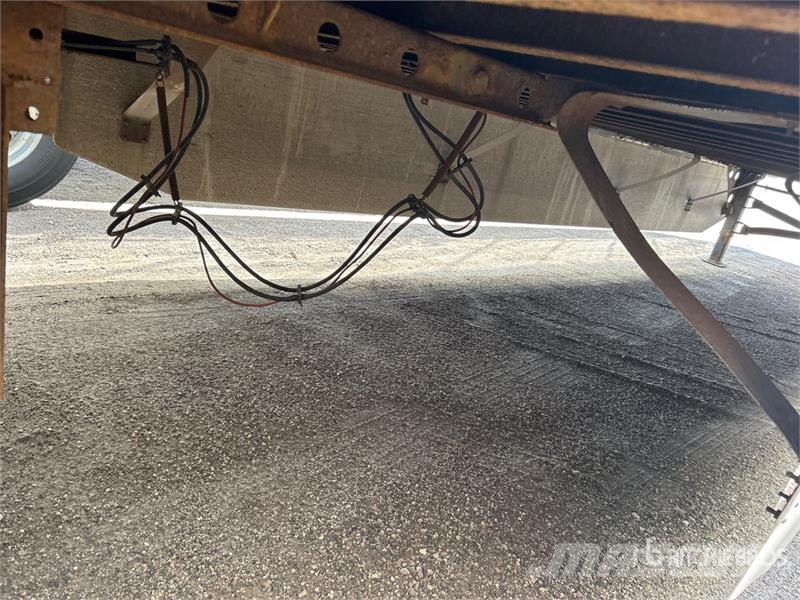 Utility 53 ft x 102 in T/A Van Trailer Dengtos priekabos