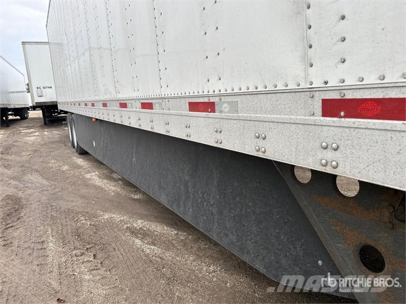 Utility 53 ft x 102 in T/A Van Trailer Dengtos priekabos