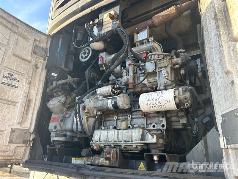 Utility 53 ft x 102 in T/A Refrigerated Trailer Semi Reboques Isotérmicos