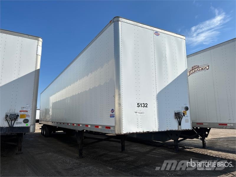 Utility 53 ft x 102 in T/A Van Trailer Reboques baú