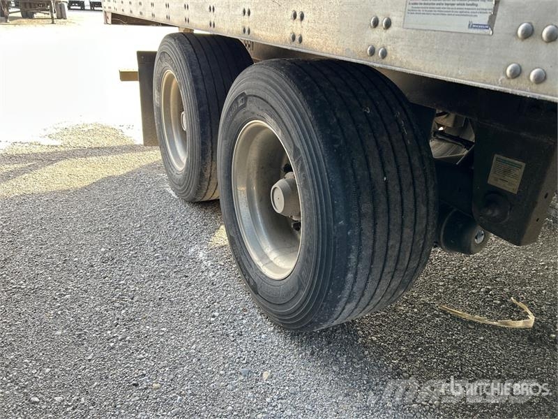 Utility 53 ft x 102 in Van Trailer Dengtos priekabos