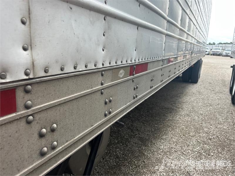 Utility 53 ft x 102 in T/A Refrigerated Trailer Hűtős félpótkocsik