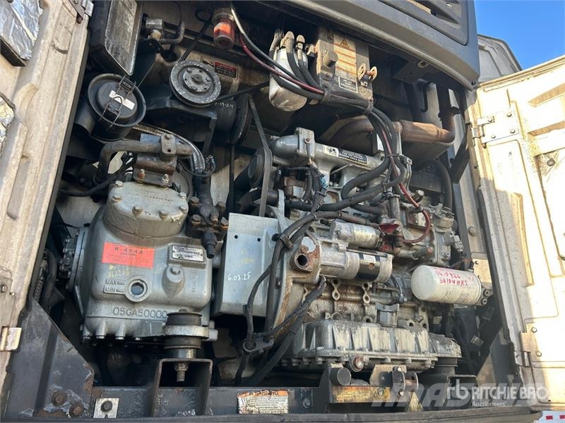 Utility 53 ft x 102 in T/A Refrigerated Trailer Semi Reboques Isotérmicos