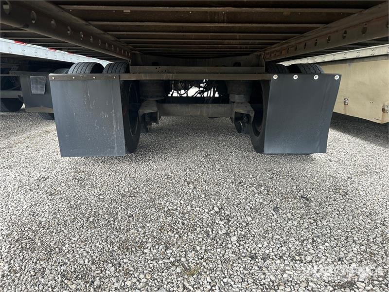 Utility 53 ft x 102 in T/A Refrigerated Trailer Hűtős félpótkocsik