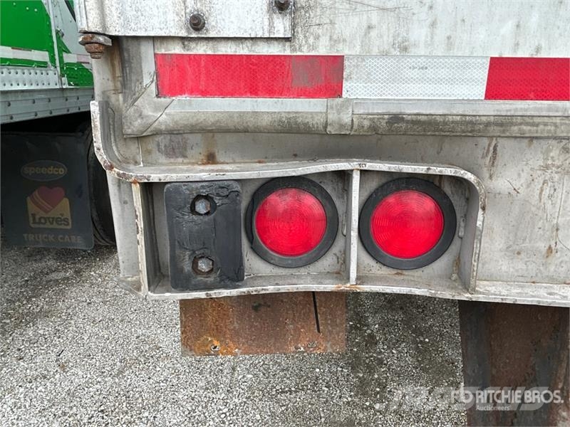 Utility 53 ft x 102 in T/A Van Trailer مقطورات ذات هيكل صندوقي