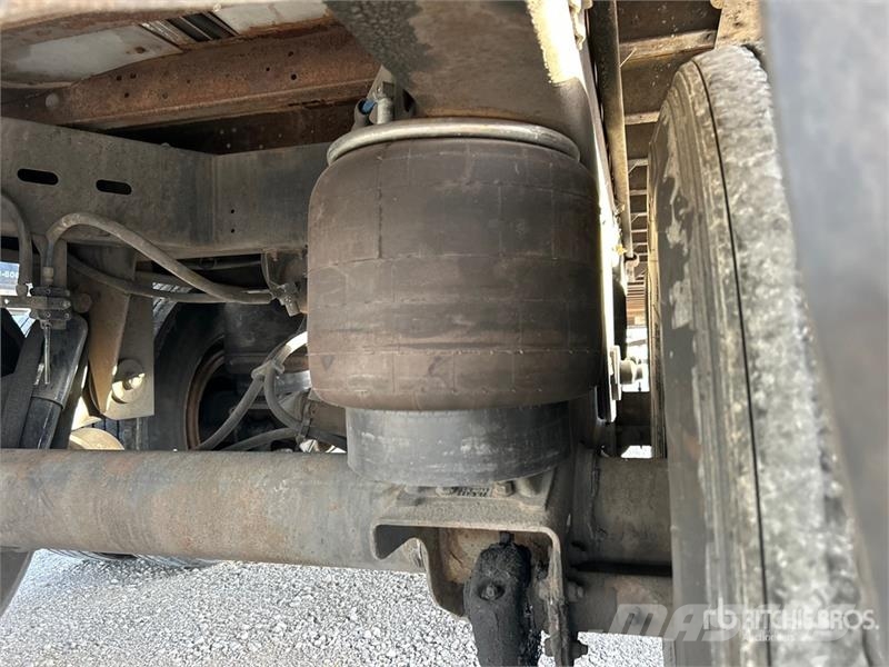 Utility 53 ft x 102 in T/A Refrigerated Trailer Semi Reboques Isotérmicos