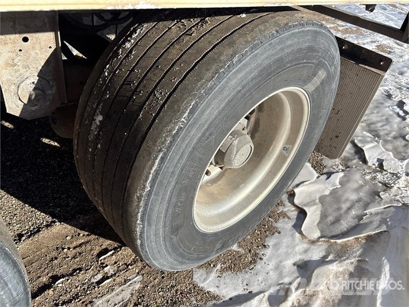 Utility 53 ft x 102 in T/A Van Trailer Dengtos priekabos