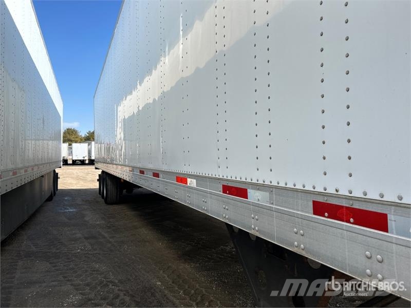 Utility 53 ft x 102 in T/A Van Trailer Reboques baú