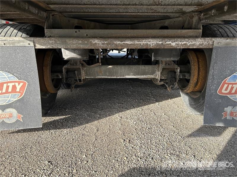 Utility 53 ft x 102 in Van Trailer Dengtos priekabos