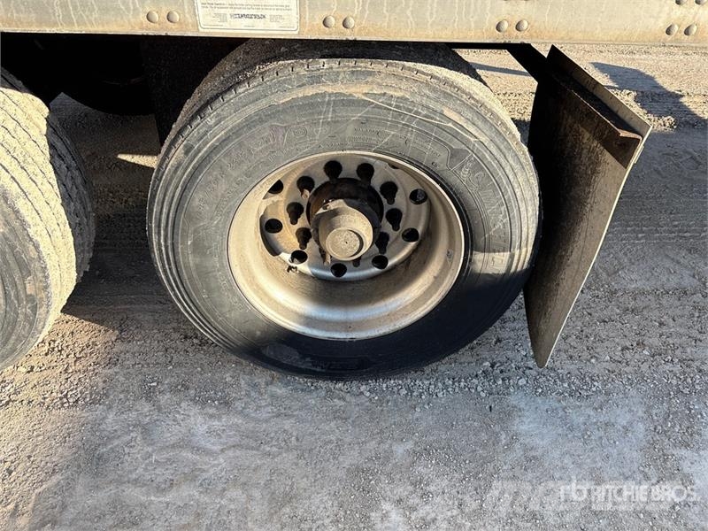 Utility 53 ft x 102 in T/A Van Trailer Dengtos priekabos