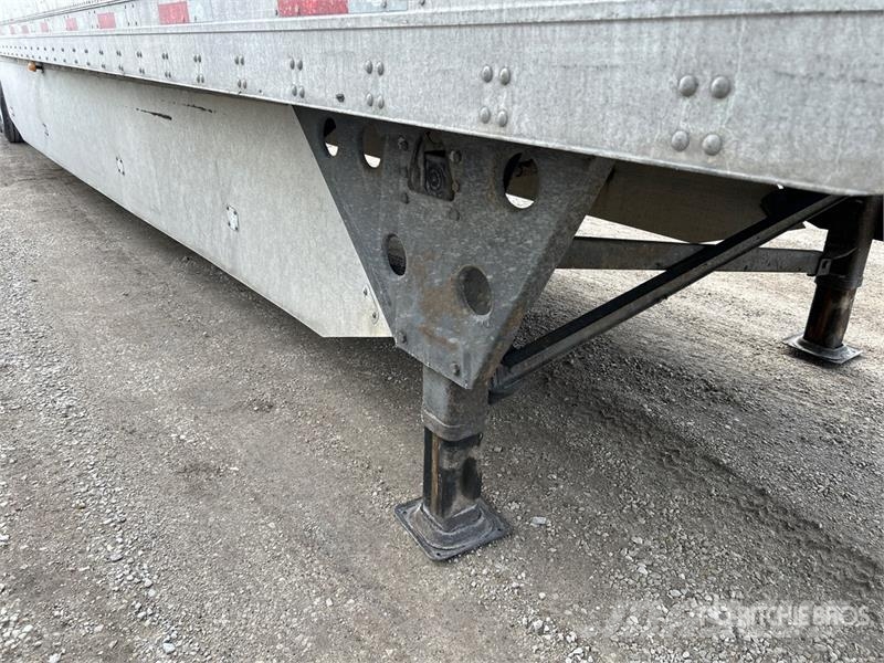 Utility 53 ft x 102 in T/A Van Trailer Reboques baú