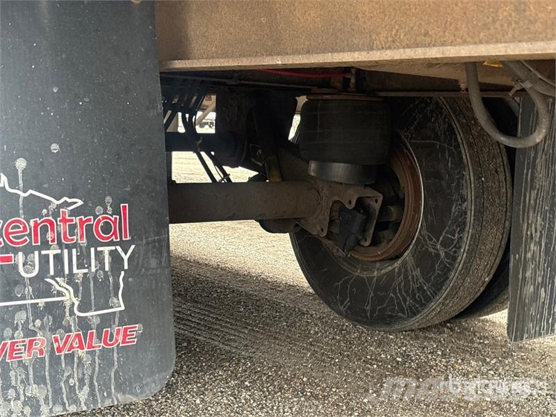 Utility TS2CHA 50 ft T/A Spread Axle Curtain Side Trailer Tents
