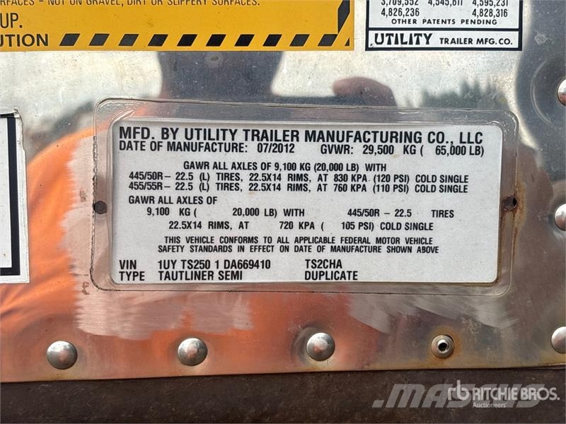 Utility TS2CHA 50 ft T/A Spread Axle Curtain Side Trailer Тентовані причепи