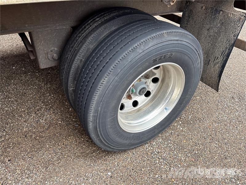 Utility TS2CHA 50 ft T/A Spread Axle Curtain Side Trailer Remolques de caja de lona