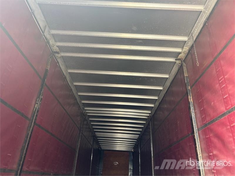Utility TS2CHA 50 ft T/A Spread Axle Curtain Side Trailer Тентовані причепи
