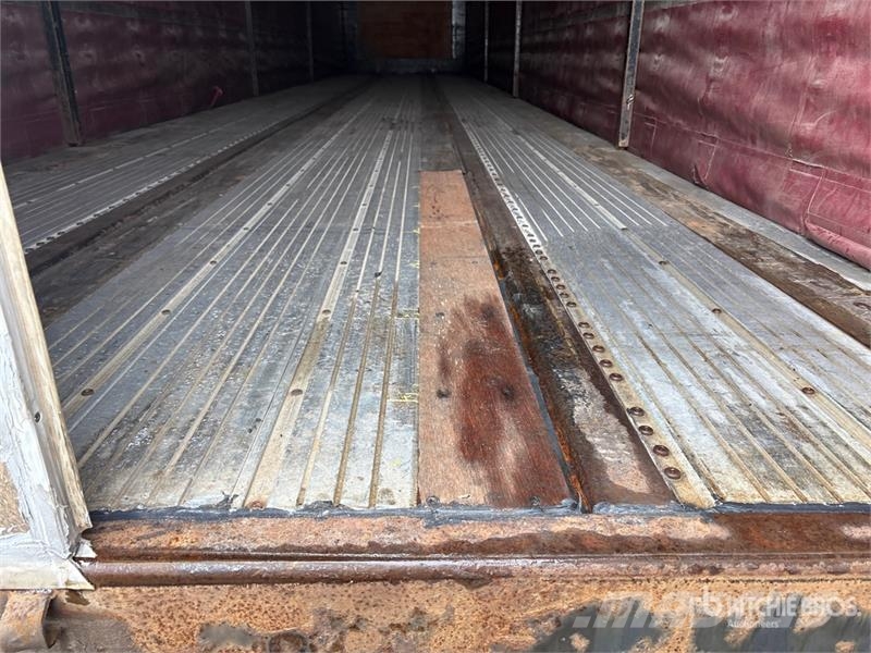 Utility TS2CHA 50 ft T/A Spread Axle Curtain Side Trailer Prikolice sa ceradom