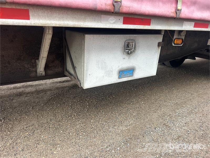 Utility TS2CHA 50 ft T/A Spread Axle Curtain Side Trailer Prikolice sa ceradom