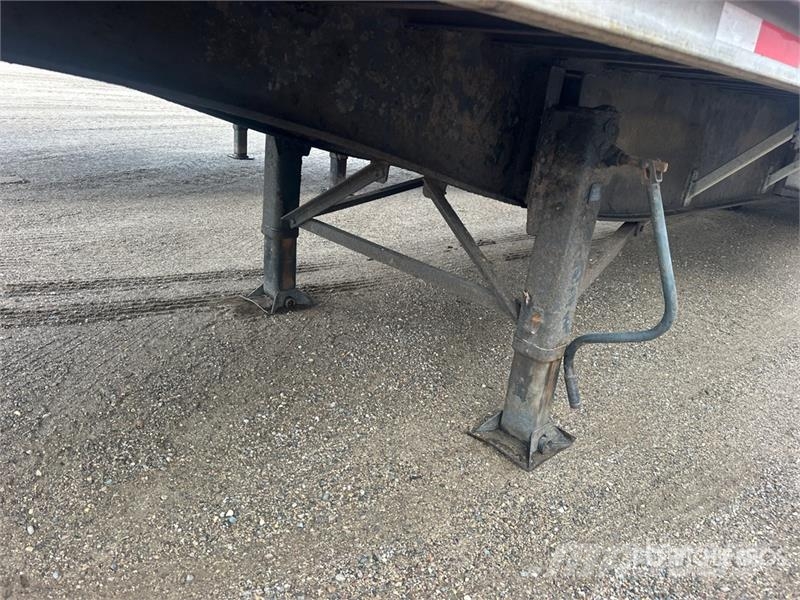 Utility TS2CHA 50 ft T/A Spread Axle Curtain Side Trailer Prikolice sa ceradom