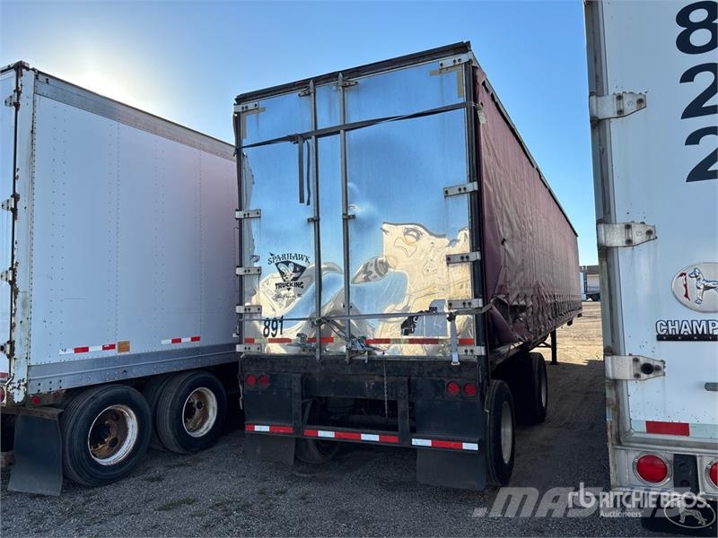 Utility TS2CHA 50 ft T/A Spread Axle Curtain Side Trailer Curtainsideranhänger