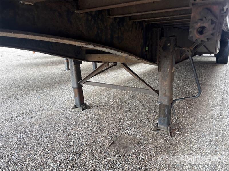Utility TS2CHA 50 ft T/A Spread Axle Curtain Side Trailer Prikolice sa ceradom