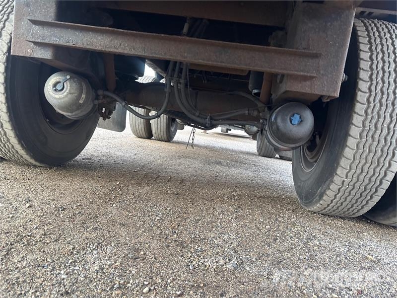 Utility TS2CHA 50 ft T/A Spread Axle Curtain Side Trailer Curtainsider trailers