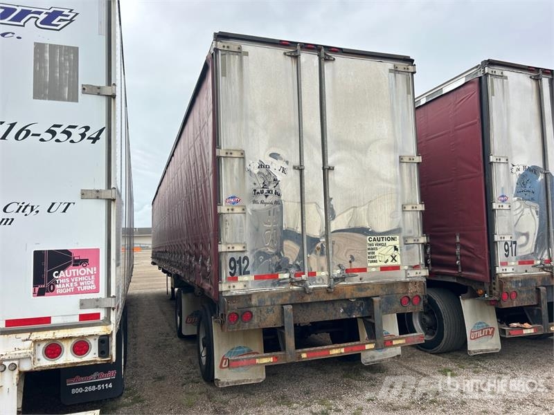Utility TS2CHA 50 ft T/A Spread Axle Curtain Side Trailer Tents