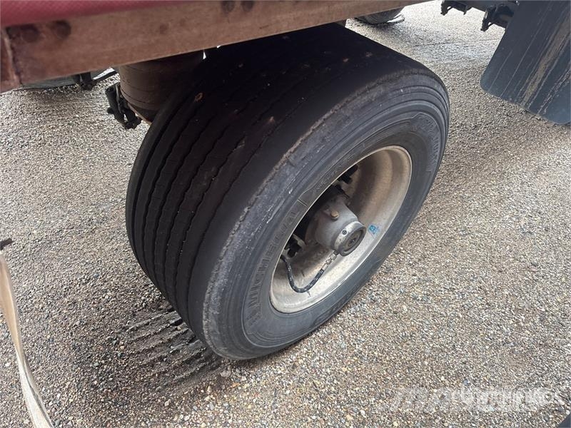 Utility TS2CHA 50 ft T/A Spread Axle Curtain Side Trailer Tents