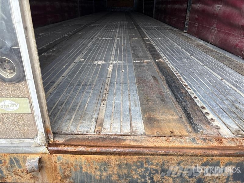 Utility TS2CHA 50 ft T/A Spread Axle Curtain Side Trailer Tents