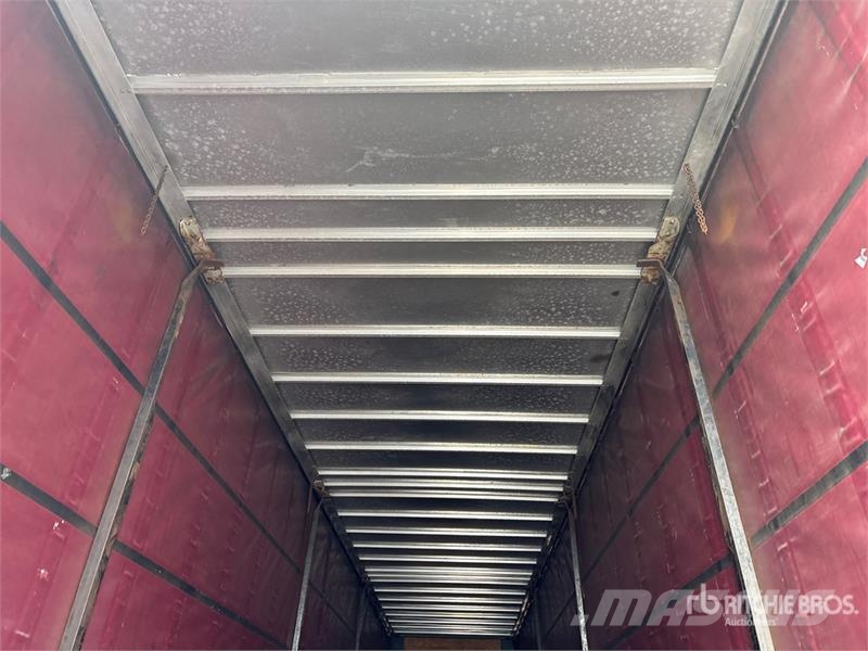 Utility TS2CHA 50 ft T/A Spread Axle Curtain Side Trailer Remolques de caja de lona