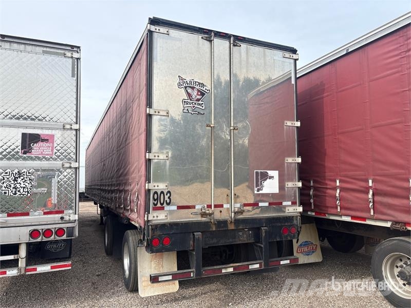 Utility TS2CHA 50 ft T/A Spread Axle Curtain Side Trailer Curtainsideranhänger