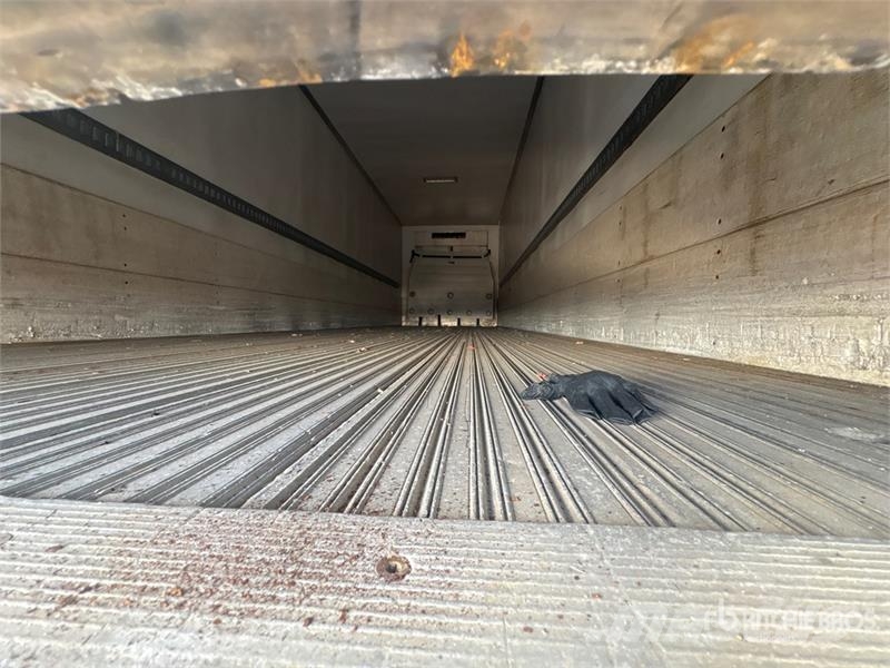 Utility VS1R-28/150/96 28 ft x 96 in S/A Refrigerated Trai Semi remorque frigorifique