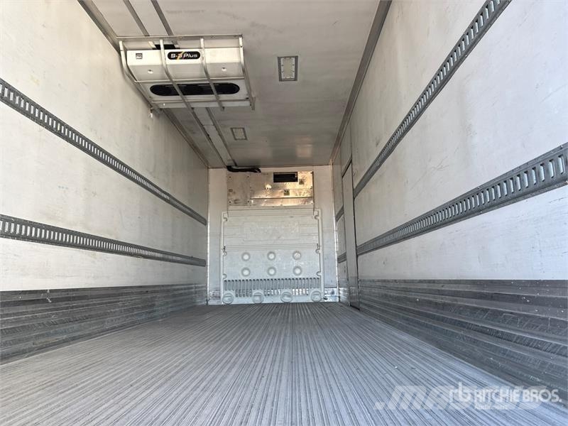 Utility VS1RA 28 ft x 102 in Refrigerated Trailer Piekabes ar temperatūras kontroli