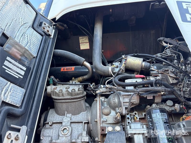 Utility VS1RA 28 ft x 102 in Refrigerated Trailer Piekabes ar temperatūras kontroli