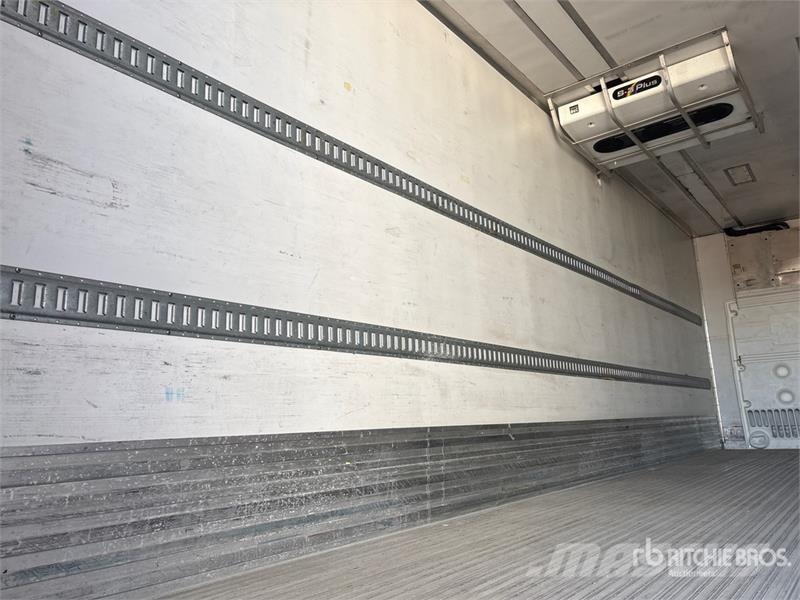 Utility VS1RA 28 ft x 102 in Refrigerated Trailer Piekabes ar temperatūras kontroli