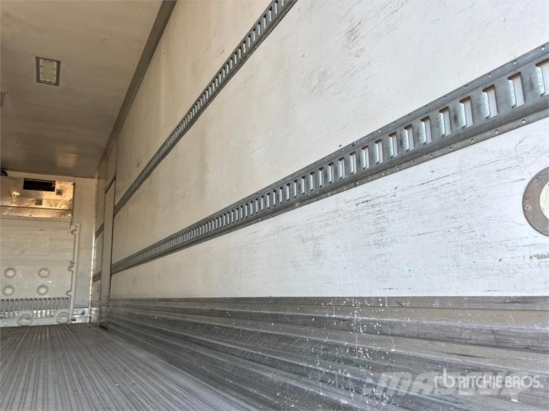 Utility VS1RA 28 ft x 102 in Refrigerated Trailer Piekabes ar temperatūras kontroli