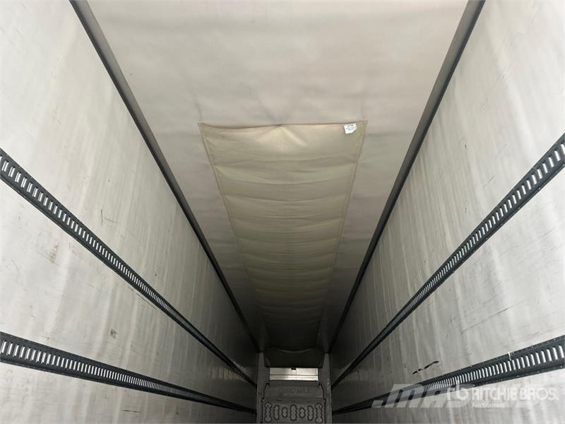 Utility VS253 53 ft T/A Refrigerated Trailer Piekabes ar temperatūras kontroli
