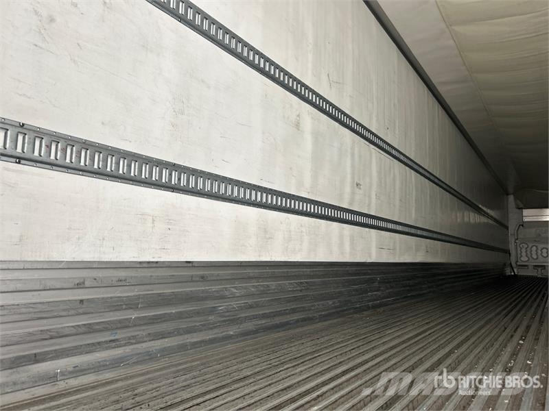 Utility VS253 53 ft T/A Refrigerated Trailer Piekabes ar temperatūras kontroli