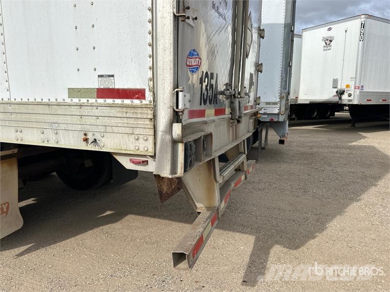 Utility VS2DC Van Body Trailers