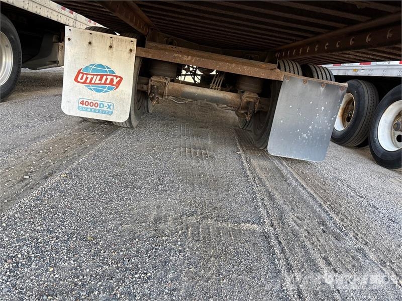 Utility VS2DC Gesloten opbouw trailers