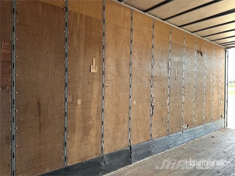 Utility VS2DC Van Body Trailers