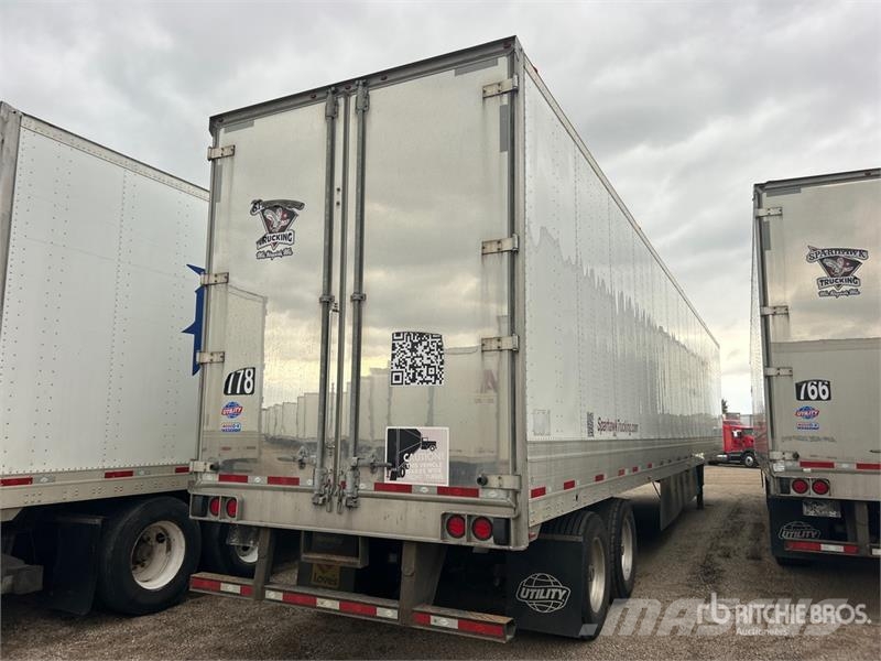 Utility VS2DX Van Body Trailers
